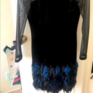 I m selling this crepe dress tahari size S